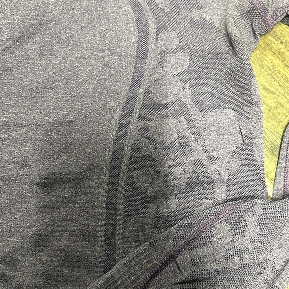 Lululemon swiftly tech long sleeve - Picture 4 of 5